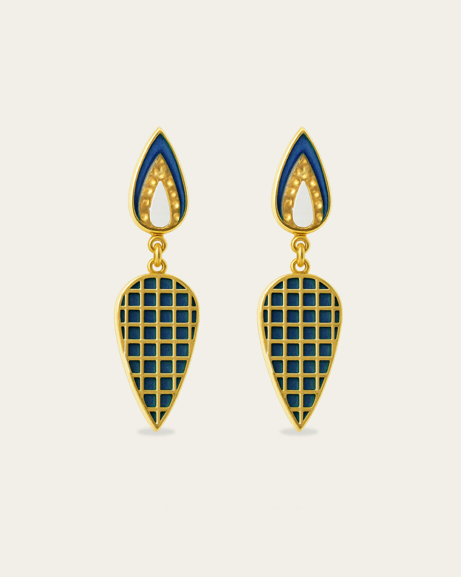 Hocopus Earrings