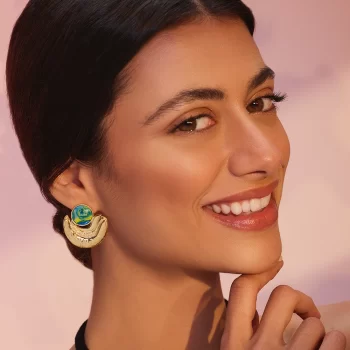 Mini Suhail Earrings